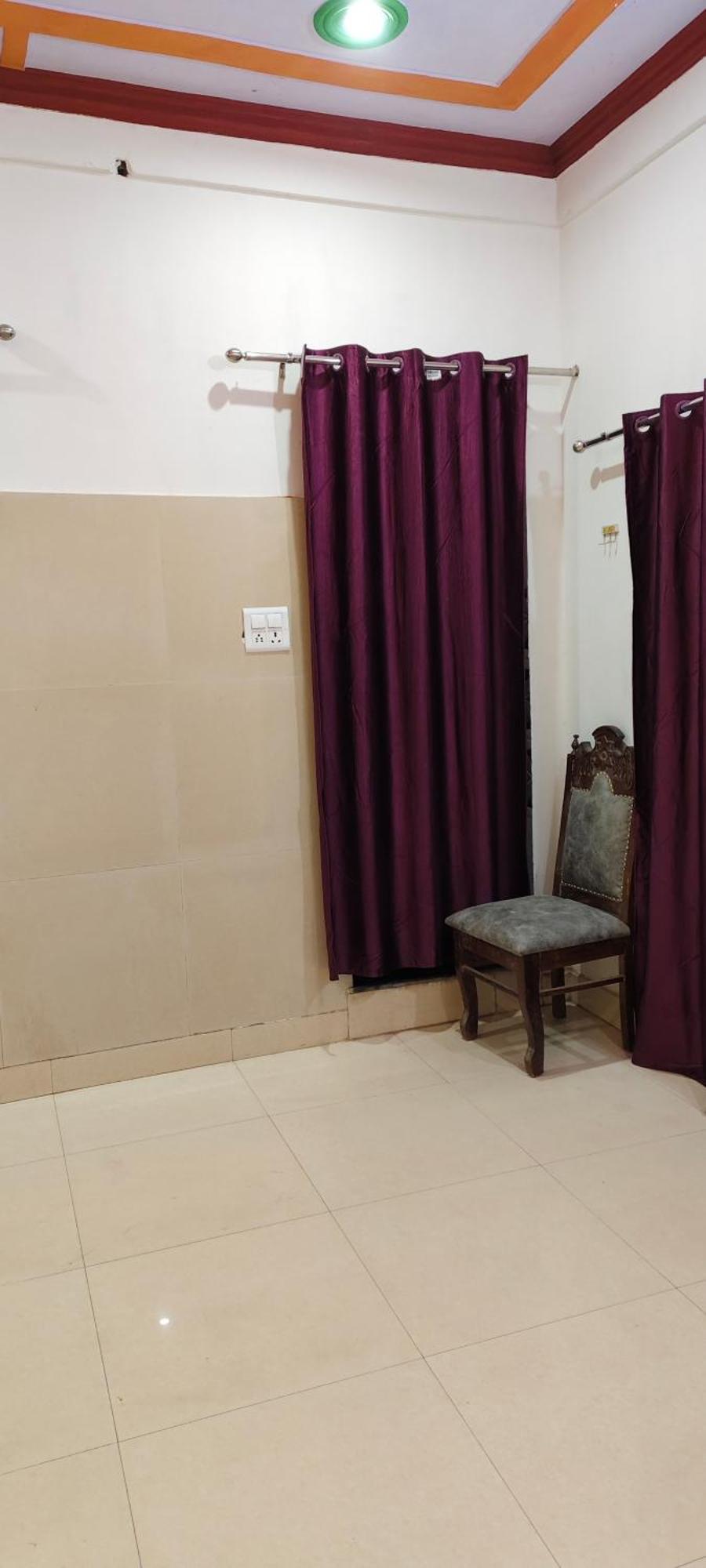 Mangalam Gold Guest House Варанаси Екстериор снимка